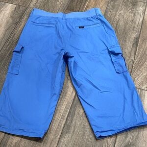 Lee Light Blue Apparel